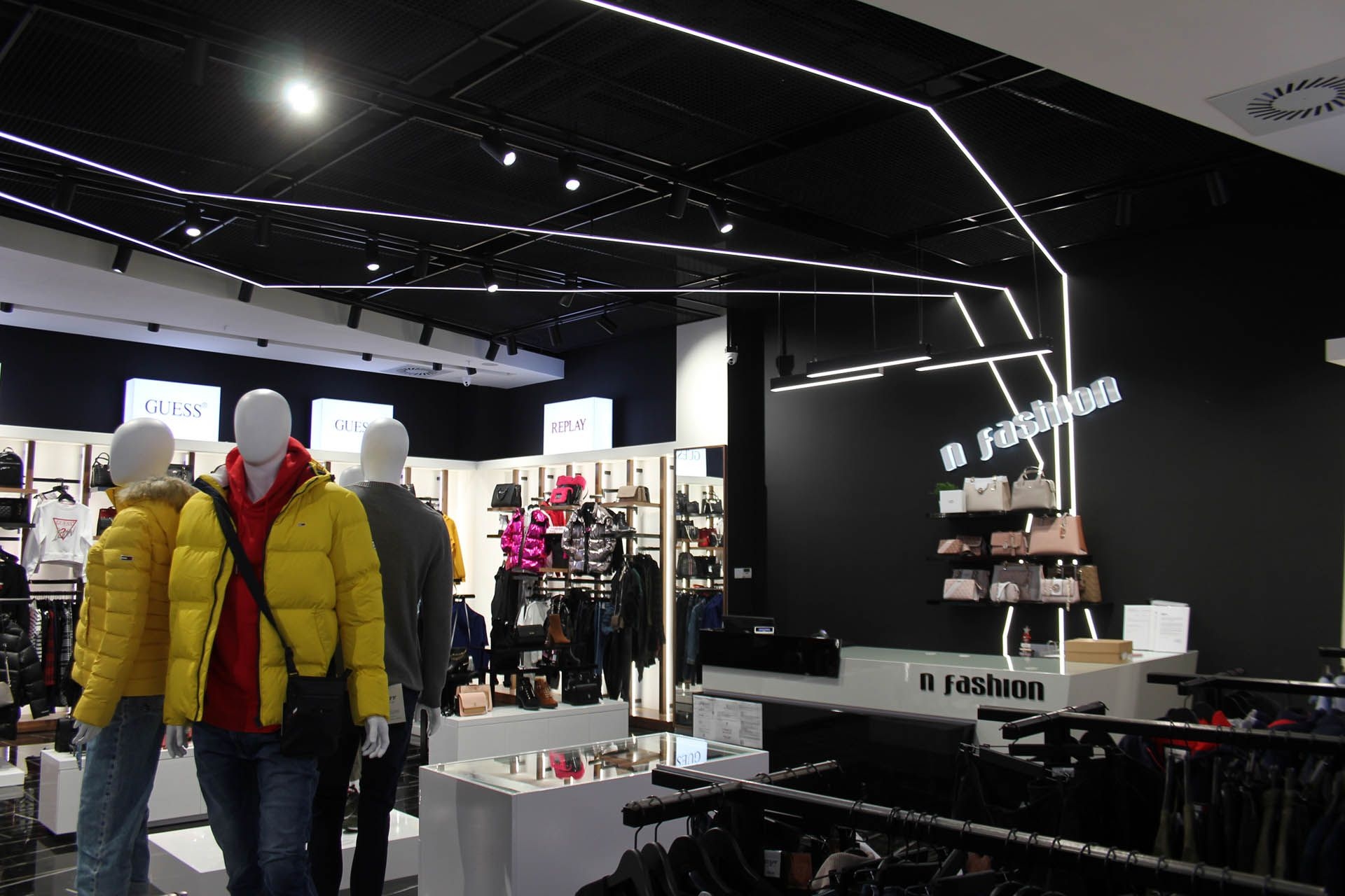 N Selection Galerija interior